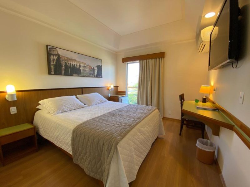 Double Room with Queen Size Bad